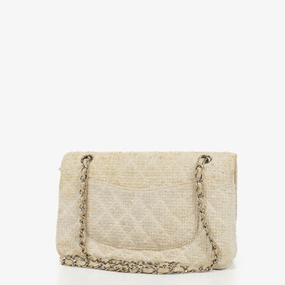 Chanel Medium Doppelklappentasche aus gestepptem Tweed