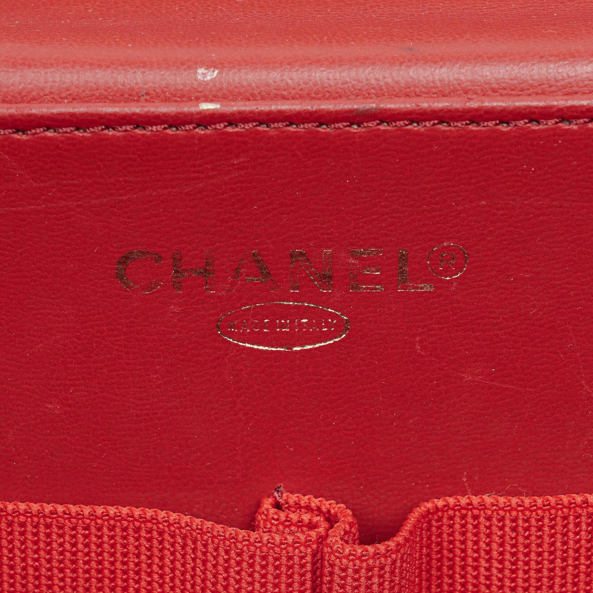 Chanel Vanity Case aus rotem Kaviarleder