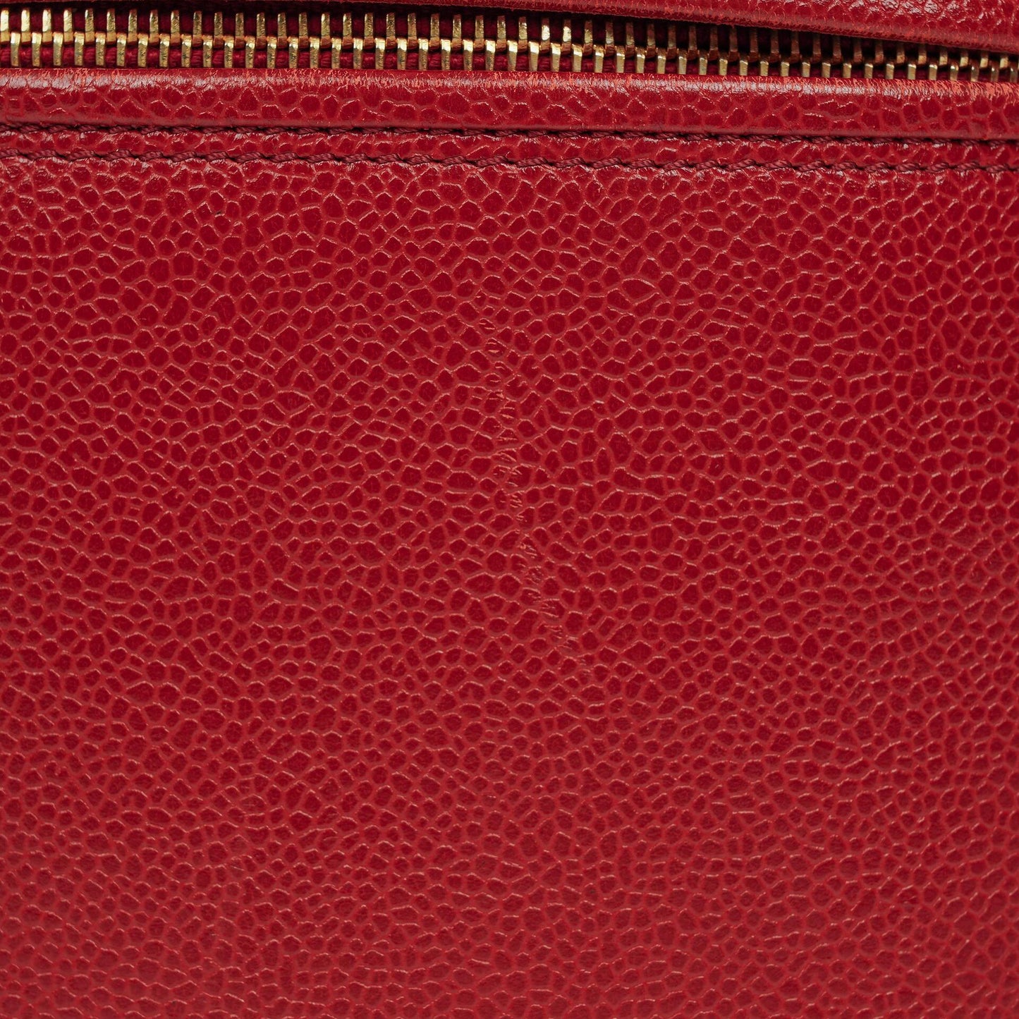 Chanel Vanity Case aus rotem Kaviarleder