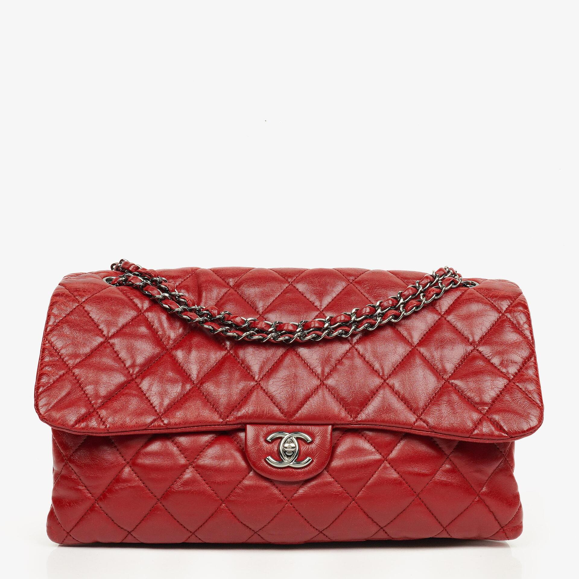 Chanel Maxi 3 Accordion Flap Tasche in Rot aus Lammleder
