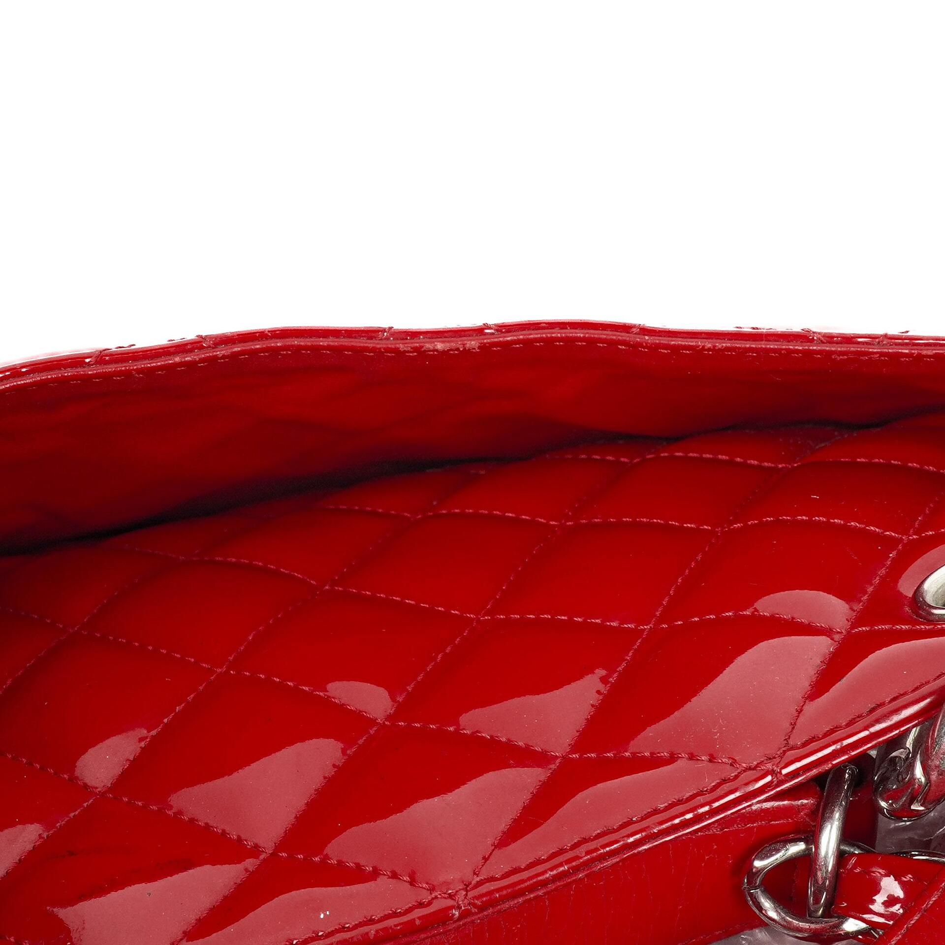 Chanel Grand Shopping Tote aus rotem gestepptem Lackleder