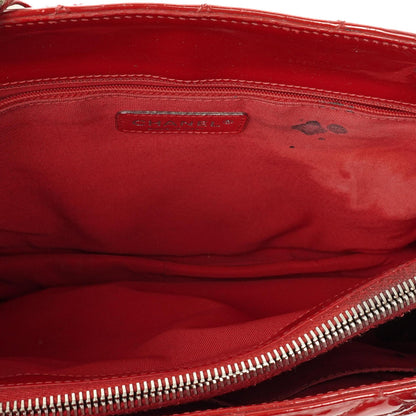 Chanel Grand Shopping Tote aus rotem gestepptem Lackleder