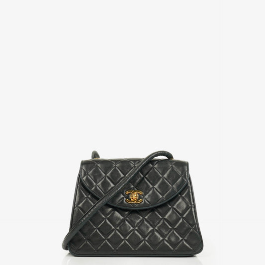 Chanel Single Flap Tasche aus schwarzem gestepptem Leder mit 24K vergoldeten Beschlägen