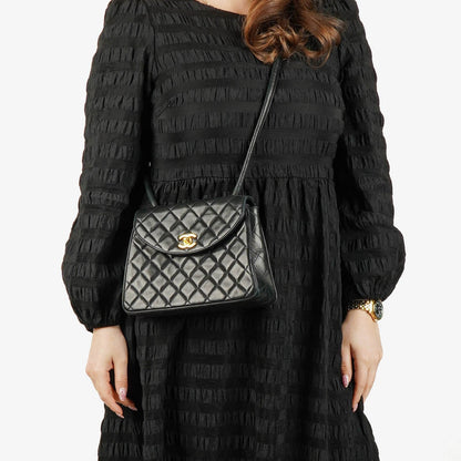 Chanel Single Flap Tasche aus schwarzem gestepptem Leder mit 24K vergoldeten Beschlägen