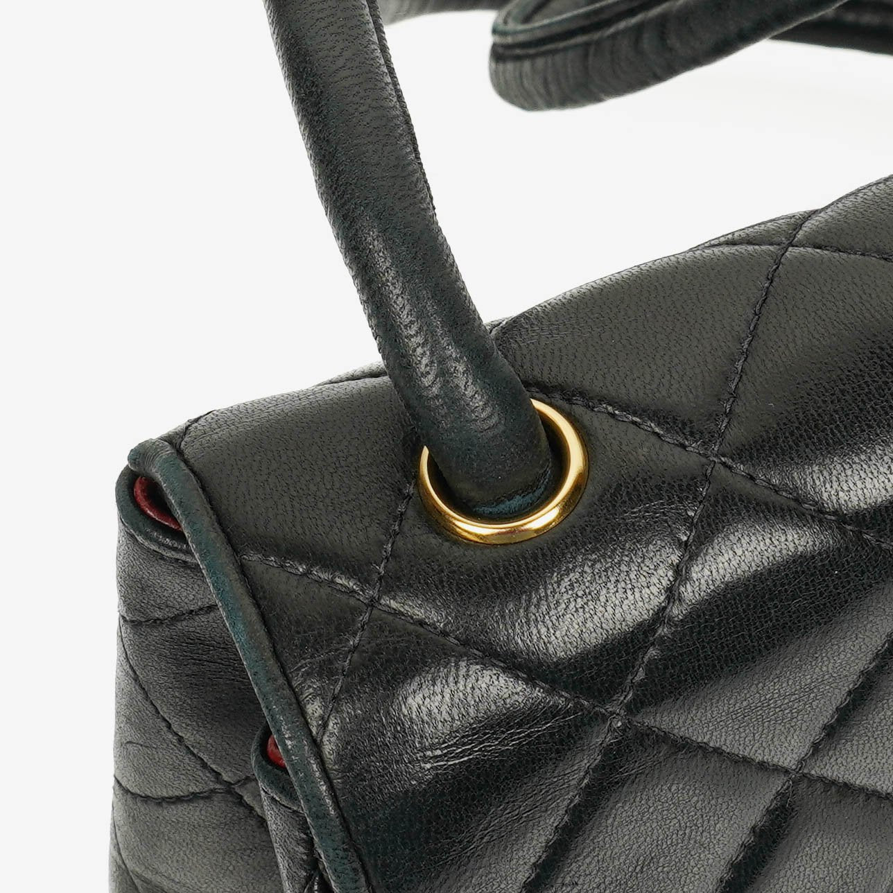 Chanel Single Flap Tasche aus schwarzem gestepptem Leder mit 24K vergoldeten Beschlägen