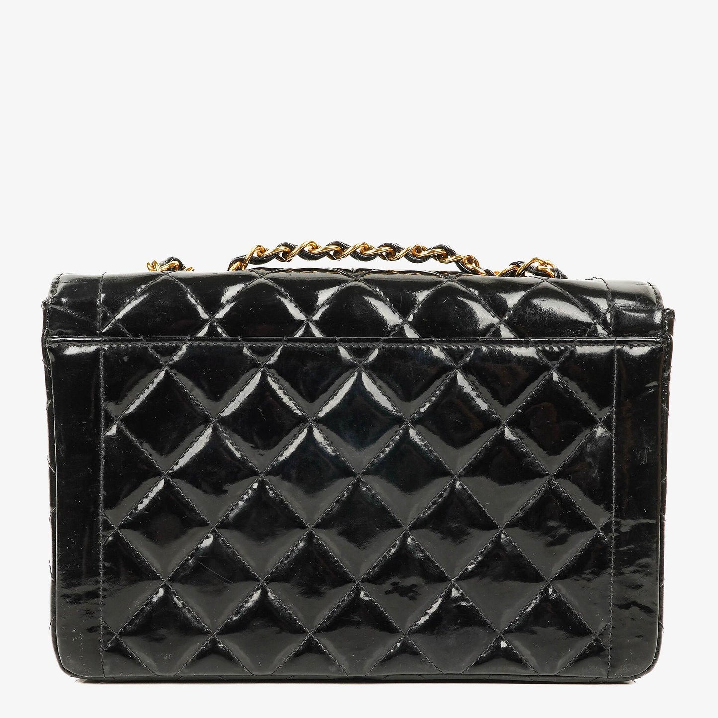 Chanel Single Flap Bag aus schwarzem gestepptem Lackleder mit 24K vergoldeten Beschlägen