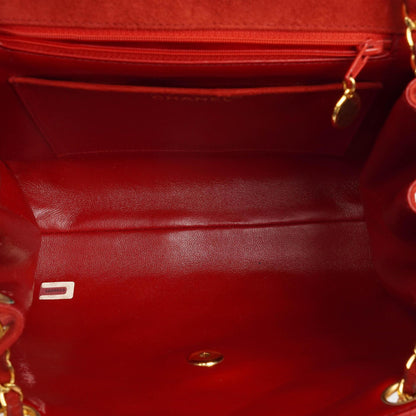 Chanel Single Flap Tasche aus rotem gestepptem Wildleder mit 24K vergoldeter Hardware