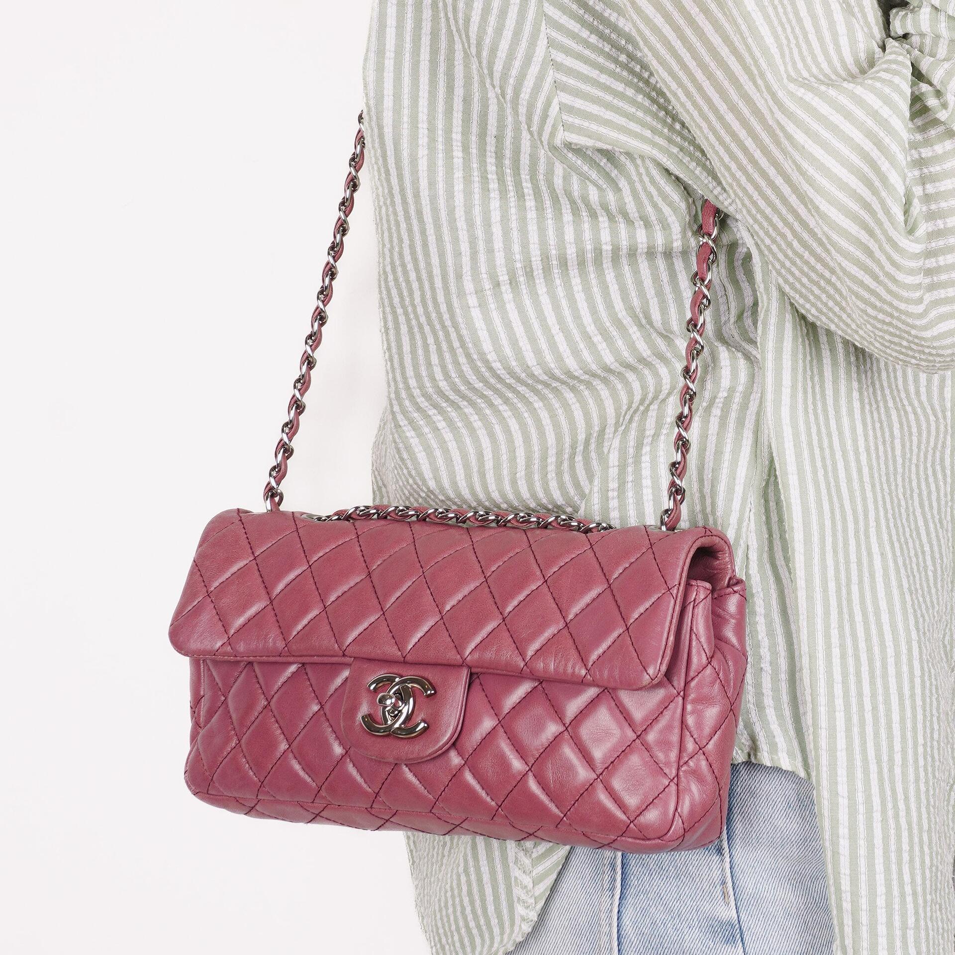 Chanel Single Flap Tasche aus rosafarbenem gestepptem Lammleder mit silberfarbenen Beschlägen
