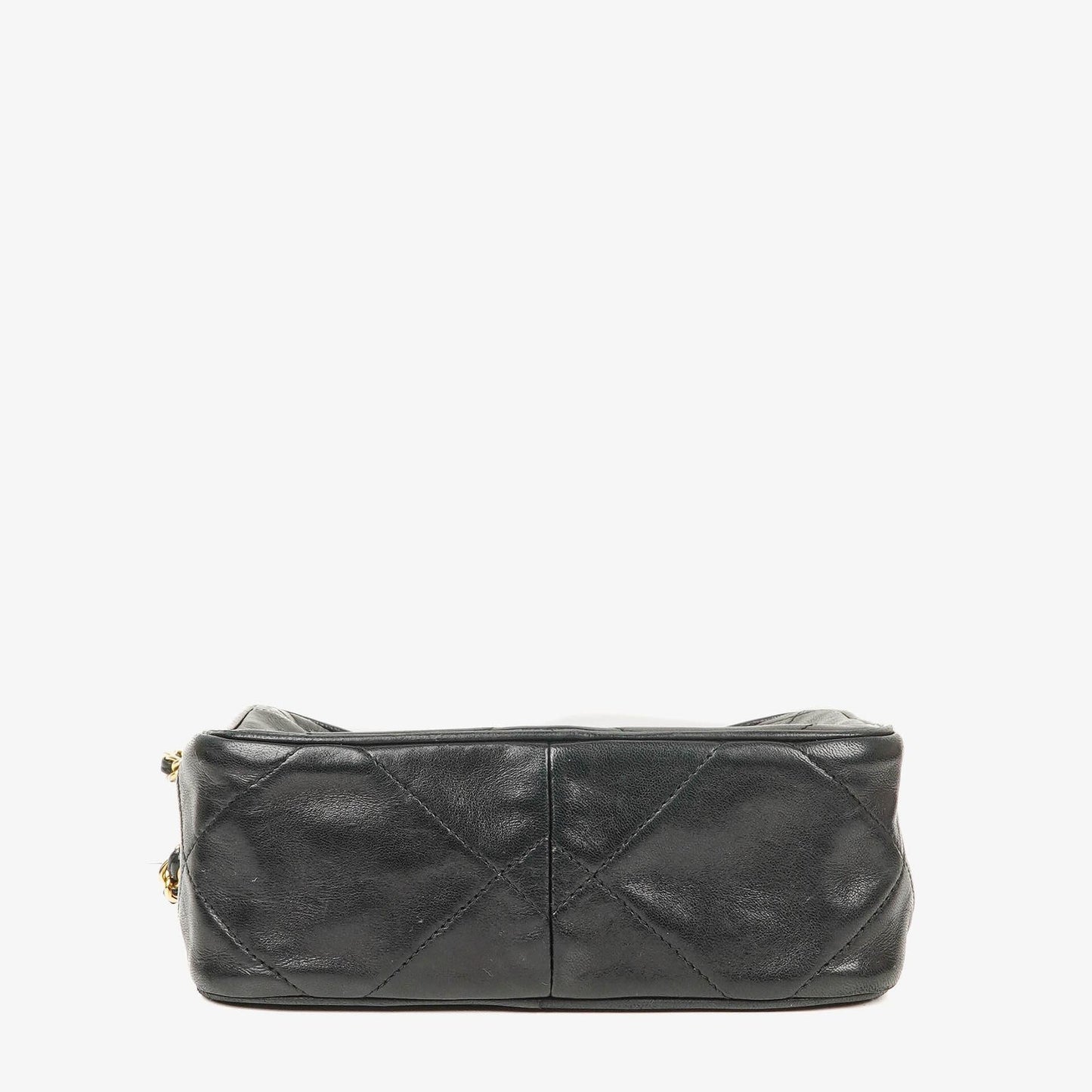 Chanel Kleine Camera Umhängetasche aus schwarzem Leder mit Quaste
