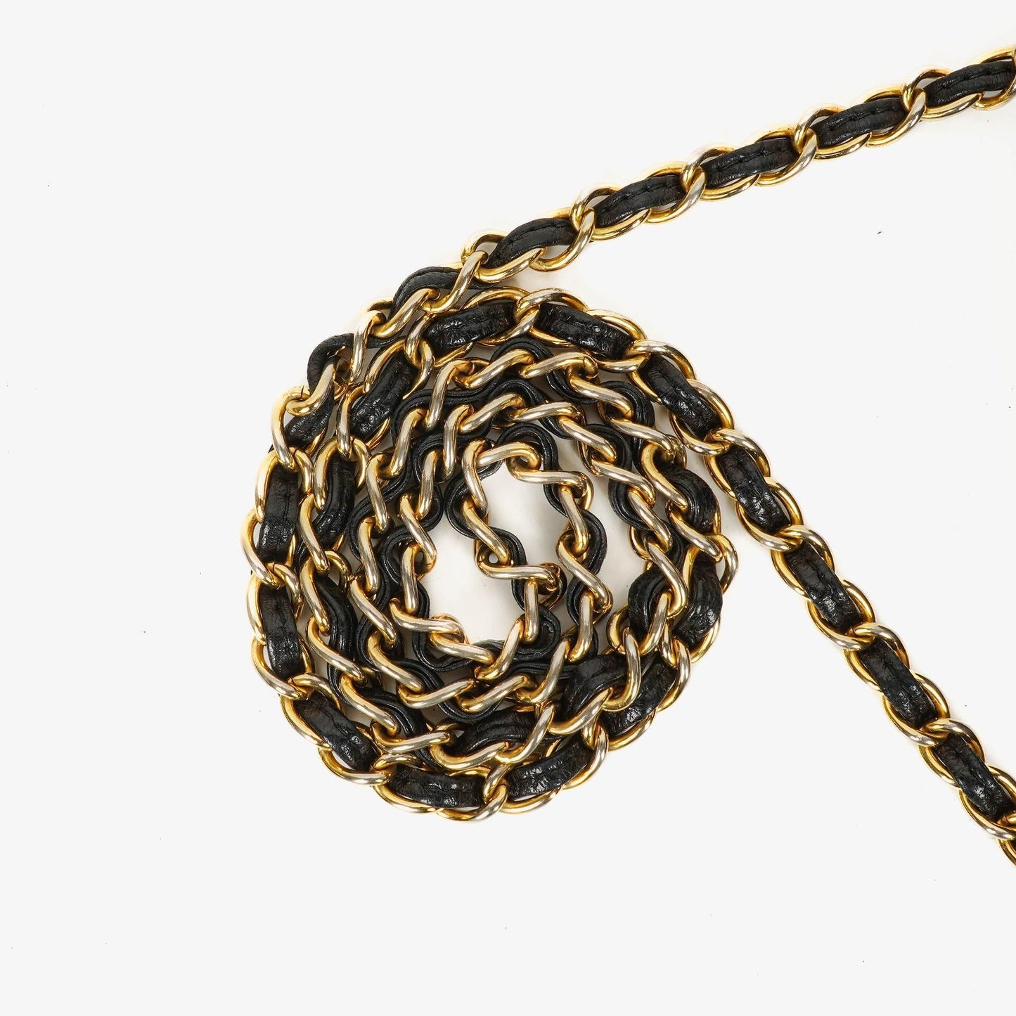 Chanel Kleine Camera Umhängetasche aus schwarzem Leder mit Quaste