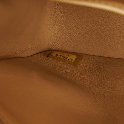 Chanel kleine Classic Double Flap Tasche aus beigem gestepptem Lammleder mit silberfarbener Hardware