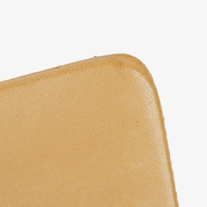 Chanel kleine Classic Double Flap Tasche aus beigem gestepptem Lammleder mit silberfarbener Hardware