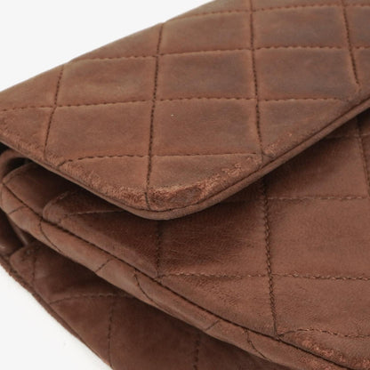 Chanel Kleine Classic Double Flap Bag aus braunem gestepptem Lammleder mit 24K vergoldeten Beschlägen