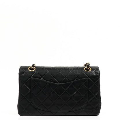 Chanel Kleine Classic Double Flap Tasche aus schwarzem gestepptem Lammleder mit 24K vergoldeter Hardware