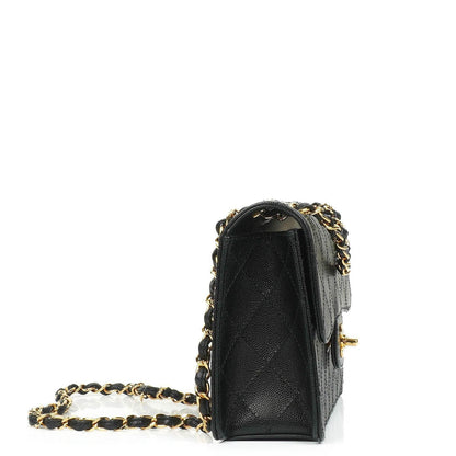 Chanel Kleine Klassische Flap Tasche Schwarz Kaviar 24K Goldbeschläge