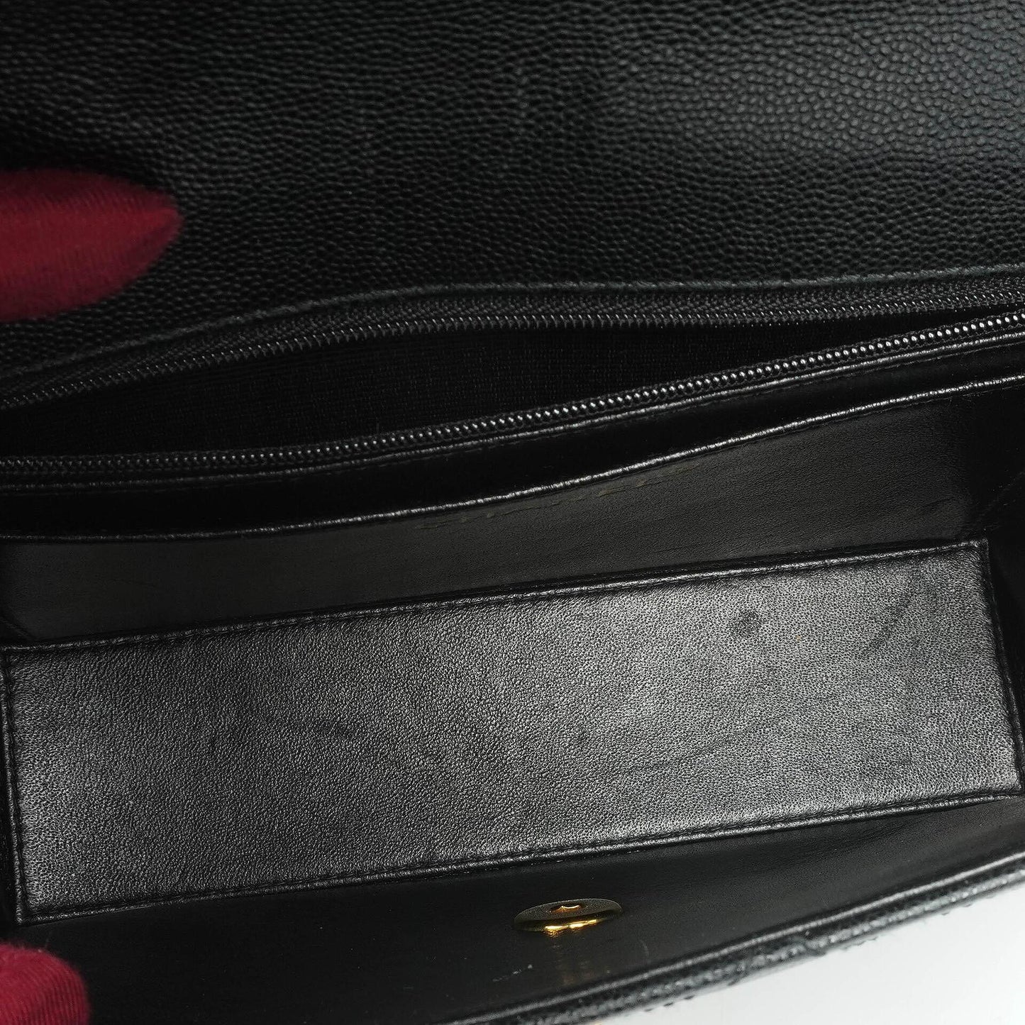 Chanel Kleine Klassische Flap Tasche Schwarz Kaviar 24K Goldbeschläge