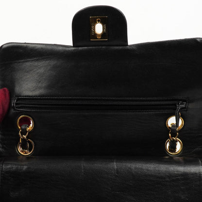 Chanel Small Classic Lammleder Double Flap Tasche mit 24K Goldplattierten Beschlägen