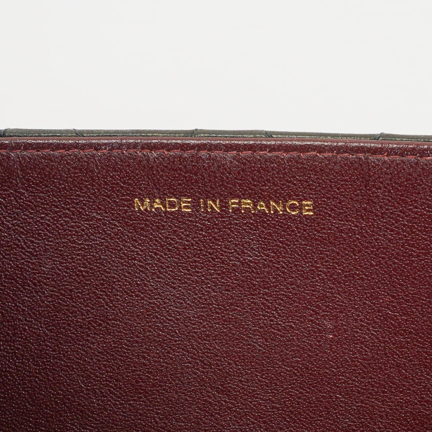 Chanel kleine Classic Flap Tasche aus Lammleder mit 24K vergoldeter Hardware