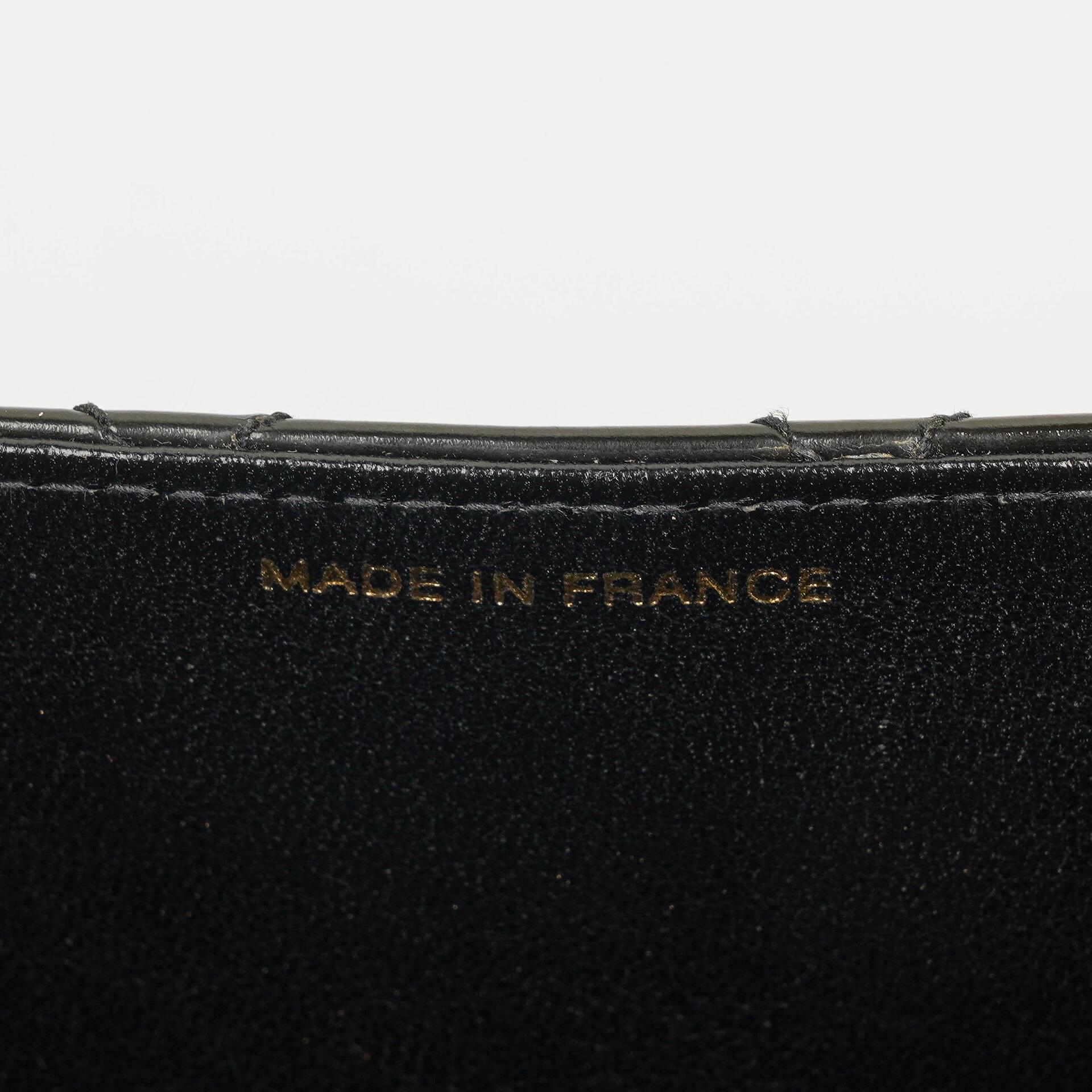 Chanel Kleine Classic Single Flap Tasche aus schwarzem gestepptem Lackleder mit 24K vergoldeter Hardware