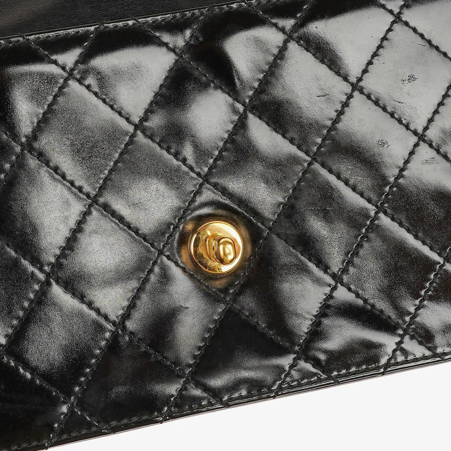 Chanel Kleine Classic Single Flap Tasche aus schwarzem gestepptem Lackleder mit 24K vergoldeter Hardware