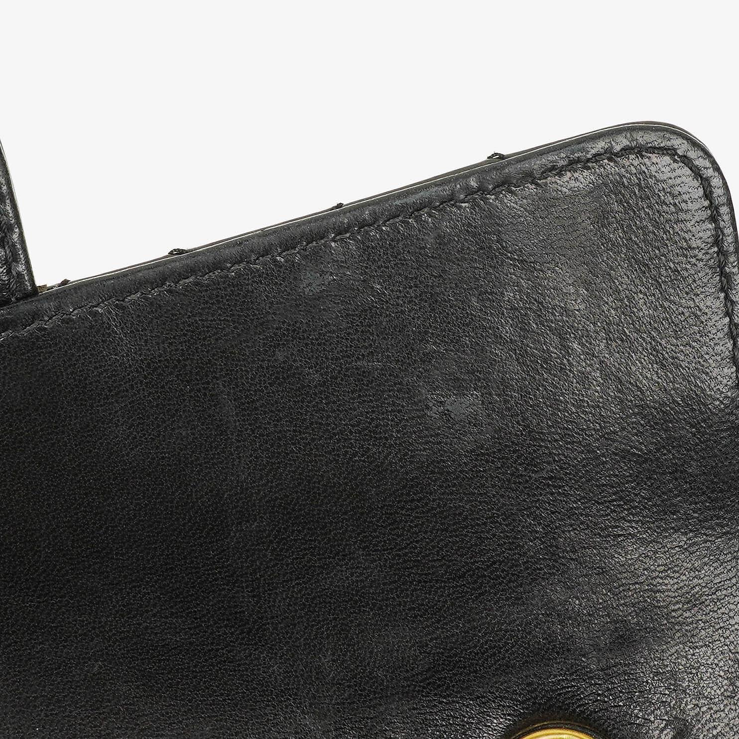 Chanel Kleine Classic Single Flap Tasche aus schwarzem gestepptem Lackleder mit 24K vergoldeter Hardware
