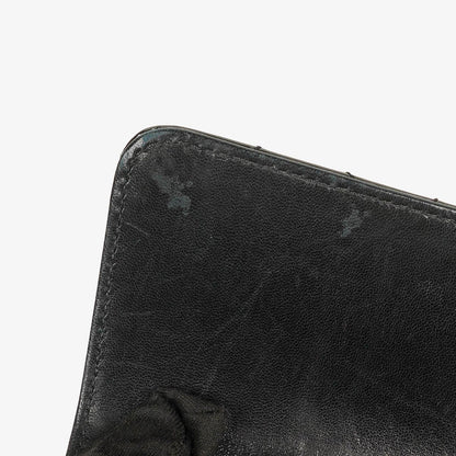 Chanel Kleine Classic Single Flap Tasche aus schwarzem gestepptem Lackleder mit 24K vergoldeter Hardware