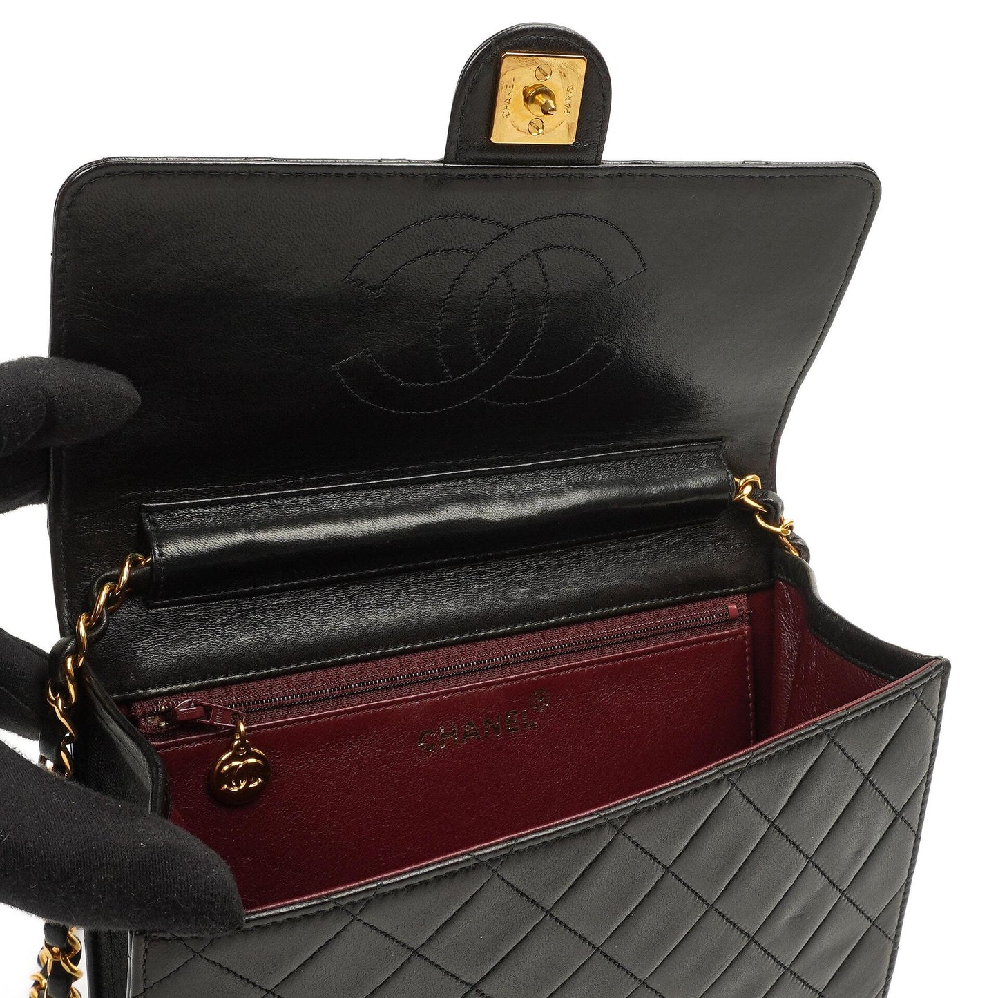 Chanel Kleine klassische Einzelklappen-Tasche Schwarz gestepptes Lammleder mit 24K goldplattierter Hardware