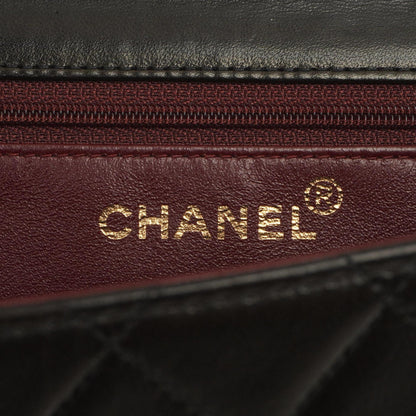 Chanel Kleine klassische Einzelklappen-Tasche Schwarz gestepptes Lammleder mit 24K goldplattierter Hardware