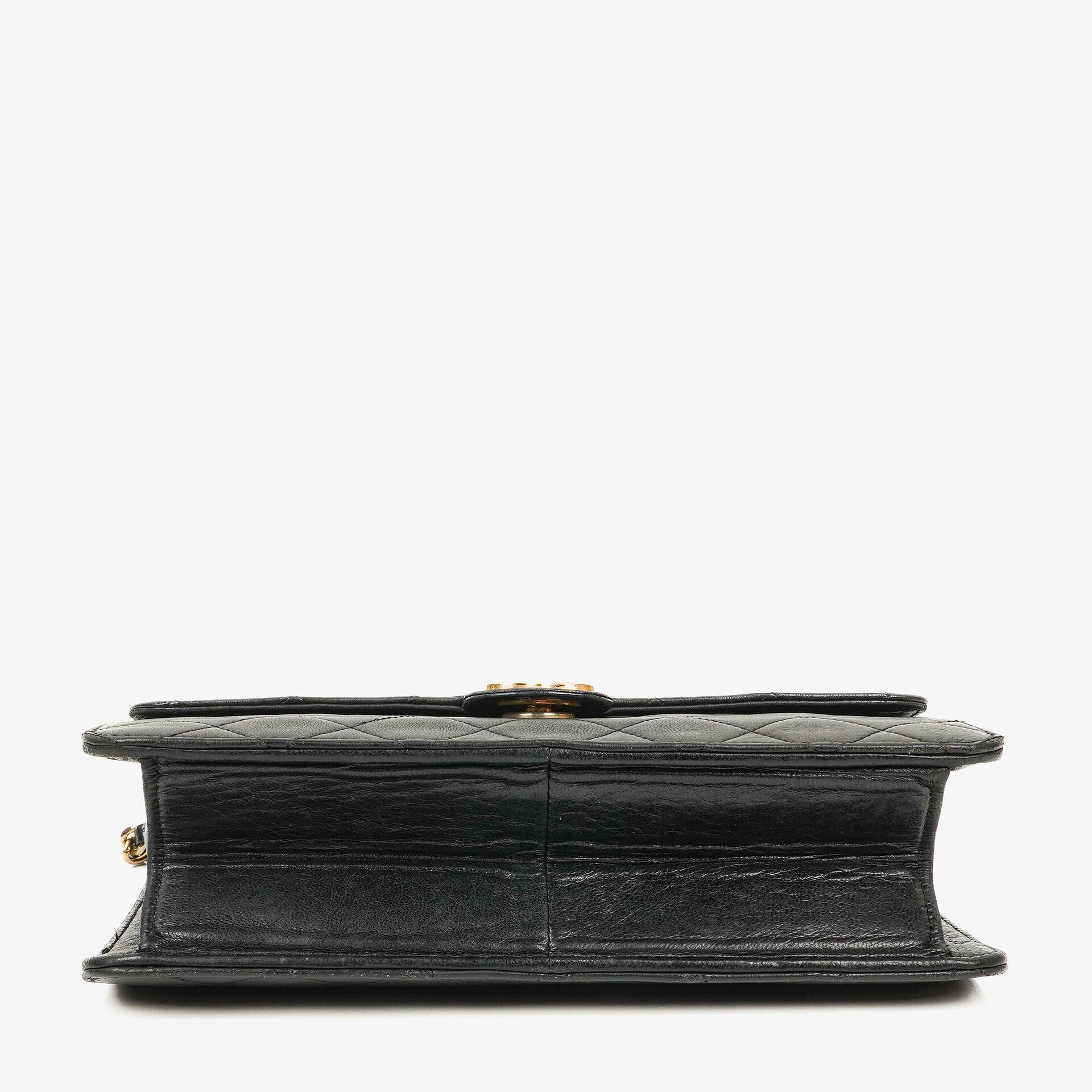 Chanel Kleine Classic Single Flap Tasche Schwarzes Gestepptes Lammleder mit 24K Gold-beschichteten Beschlägen