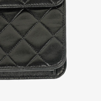 Chanel Kleine Classic Single Flap Tasche aus schwarzem gestepptem Lammleder mit 24K vergoldeten Beschlägen