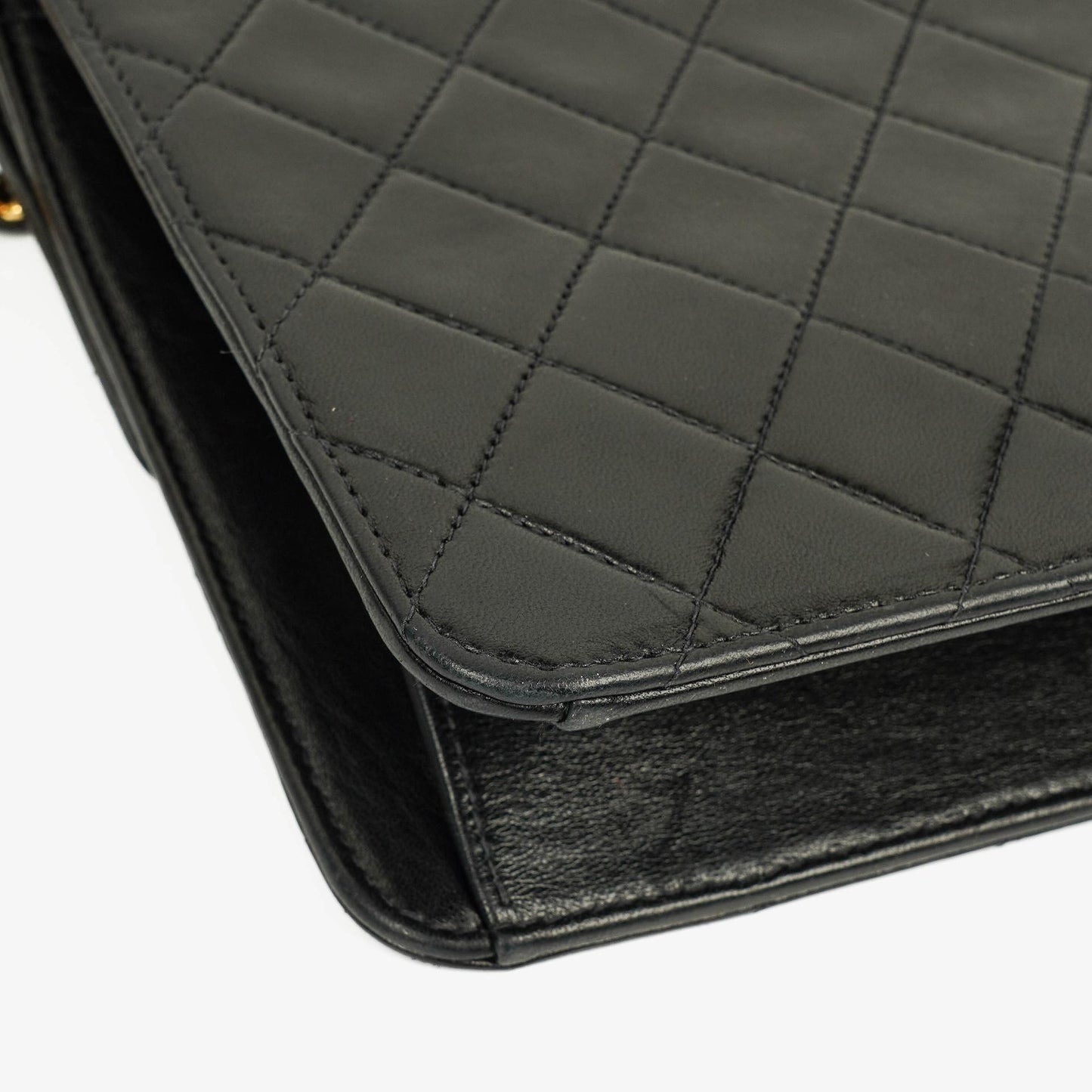 Chanel Kleine Classic Single Flap Tasche aus schwarzem gestepptem Lammleder mit 24K vergoldeten Beschlägen