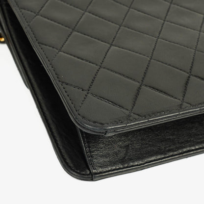 Chanel Kleine Classic Single Flap Tasche aus schwarzem gestepptem Lammleder mit 24K vergoldeten Beschlägen