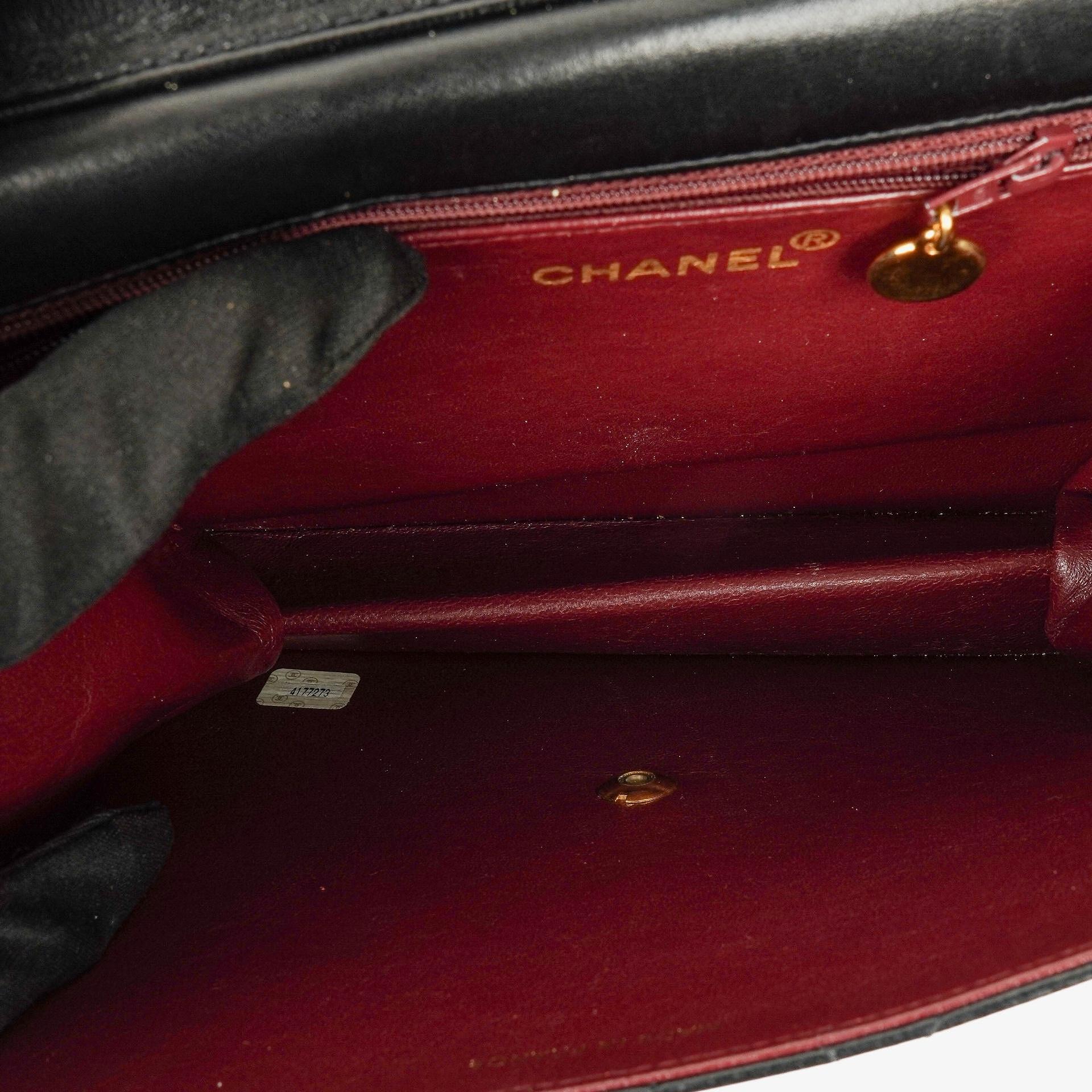 Chanel Kleine Classic Single Flap Tasche aus schwarzem gestepptem Lammleder mit 24K vergoldeten Beschlägen