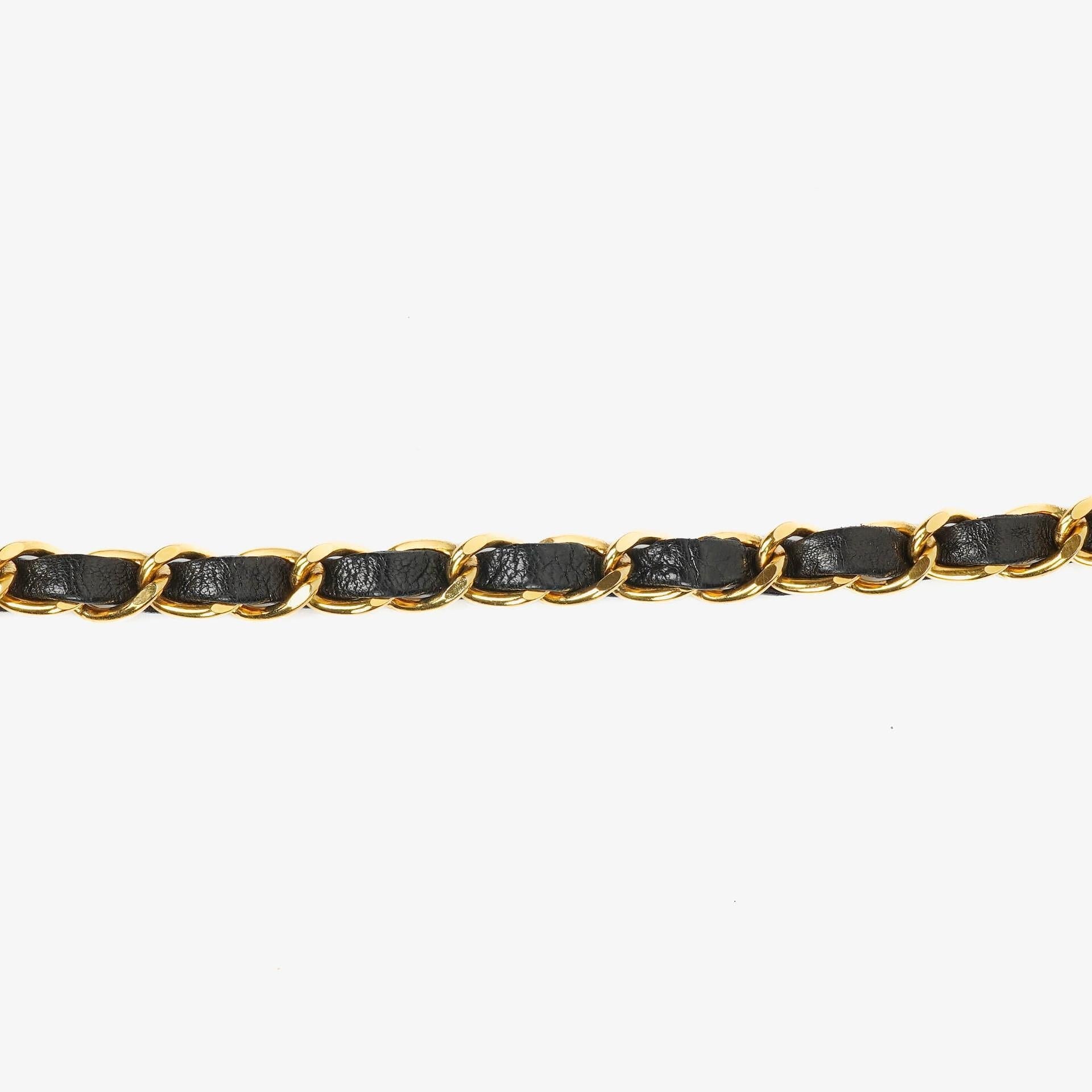 Chanel Kleine Classic Single Flap Tasche aus schwarzem gestepptem Lammleder mit 24K vergoldeten Beschlägen
