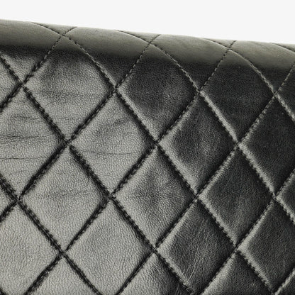 Chanel Kleine Classic Single Flap Tasche aus schwarzem gestepptem Lammleder mit 24K vergoldeten Beschlägen