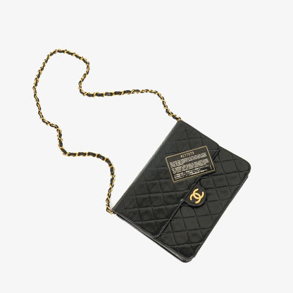 Chanel Kleine Classic Single Flap Tasche aus schwarzem gestepptem Lammleder mit 24K vergoldeten Beschlägen
