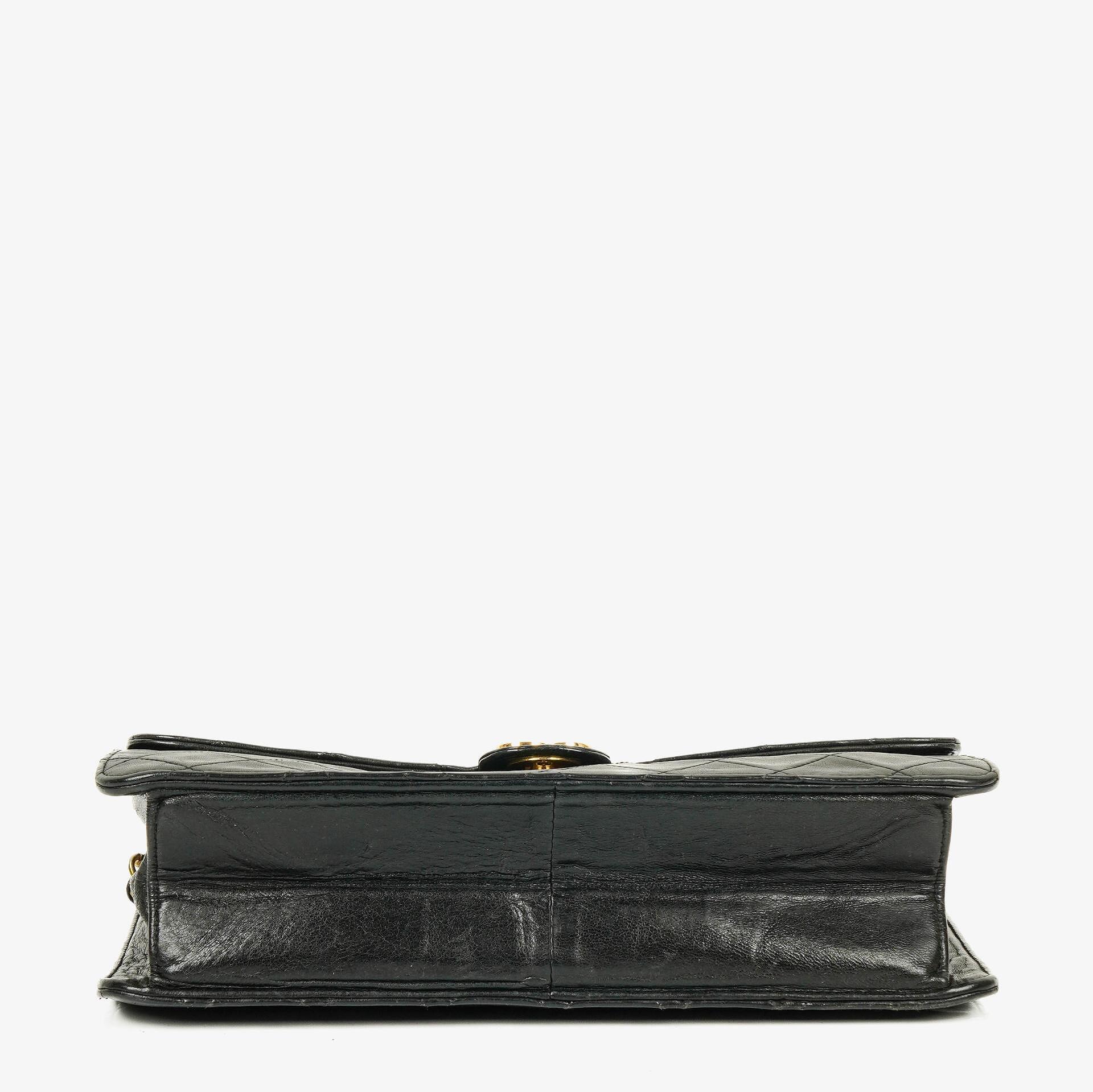 Chanel Kleine Classic Single Flap Tasche aus schwarzem gestepptem Lammleder mit 24K vergoldeter Hardware