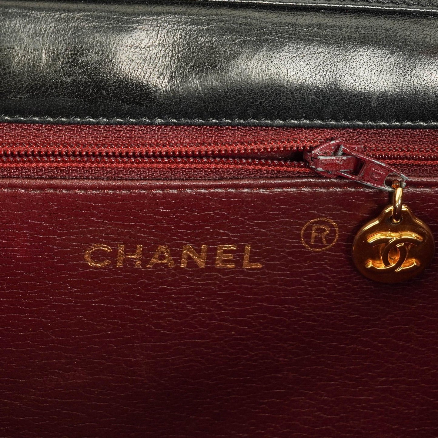 Chanel Kleine Classic Single Flap Tasche aus schwarzem gestepptem Lammleder mit 24K vergoldeter Hardware
