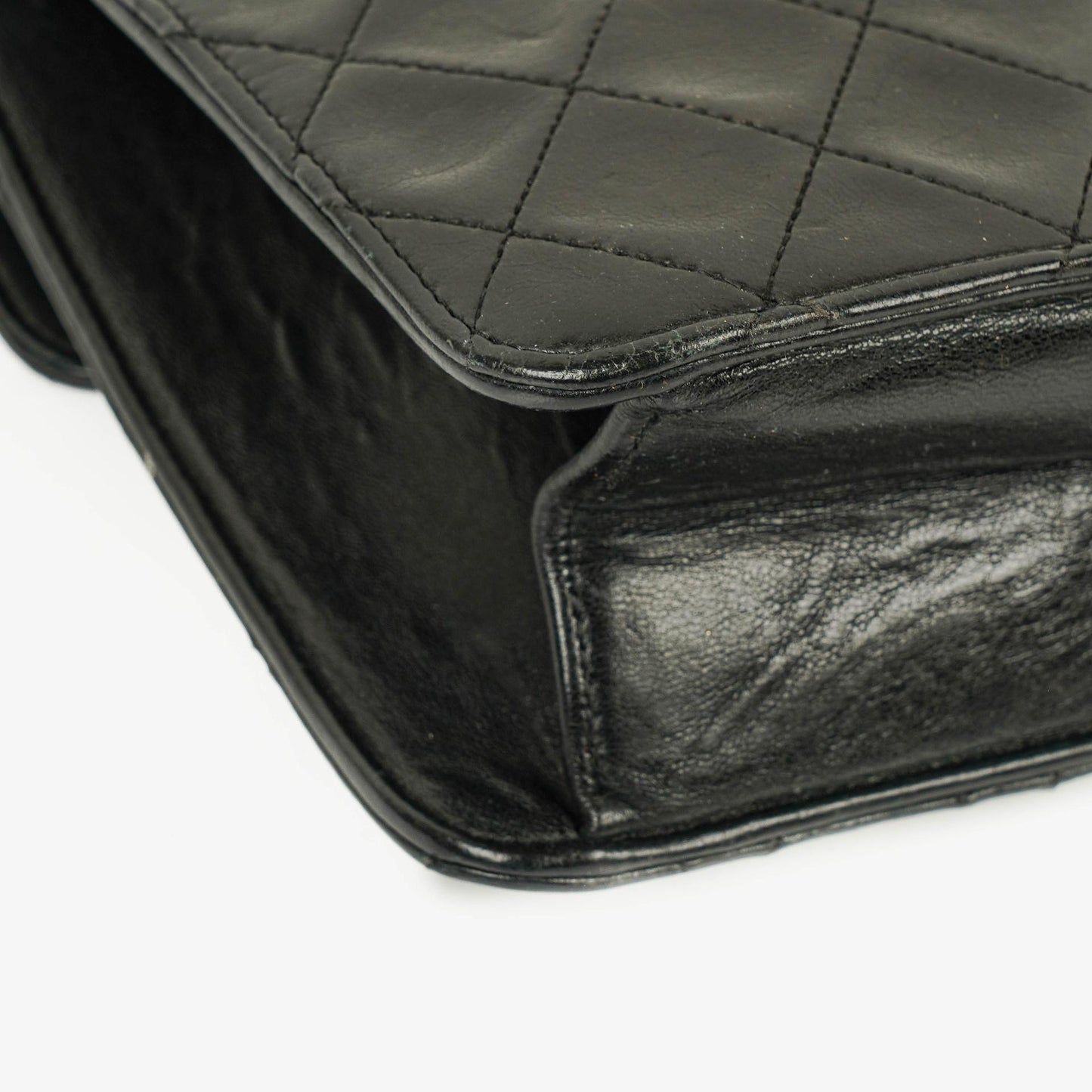 Chanel Kleine Classic Single Flap Tasche aus schwarzem gestepptem Lammleder mit 24K vergoldeter Hardware