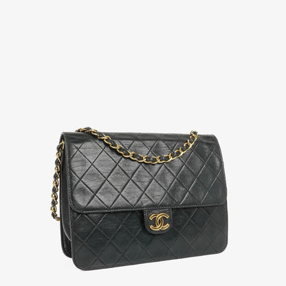 Chanel Small Classic Single Flap Tasche aus schwarzem gestepptem Lammleder mit 24K vergoldeten Beschlägen