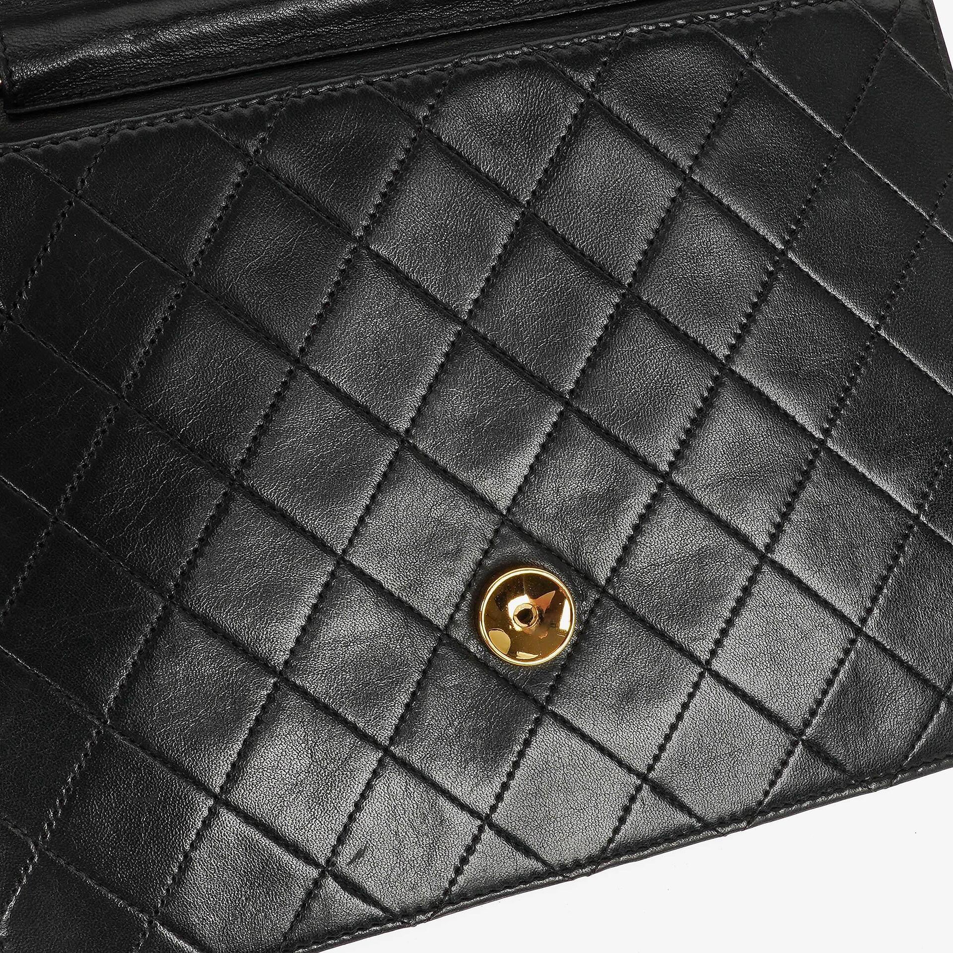 Chanel Small Classic Single Flap Tasche aus schwarzem gestepptem Lammleder mit 24K vergoldeten Beschlägen
