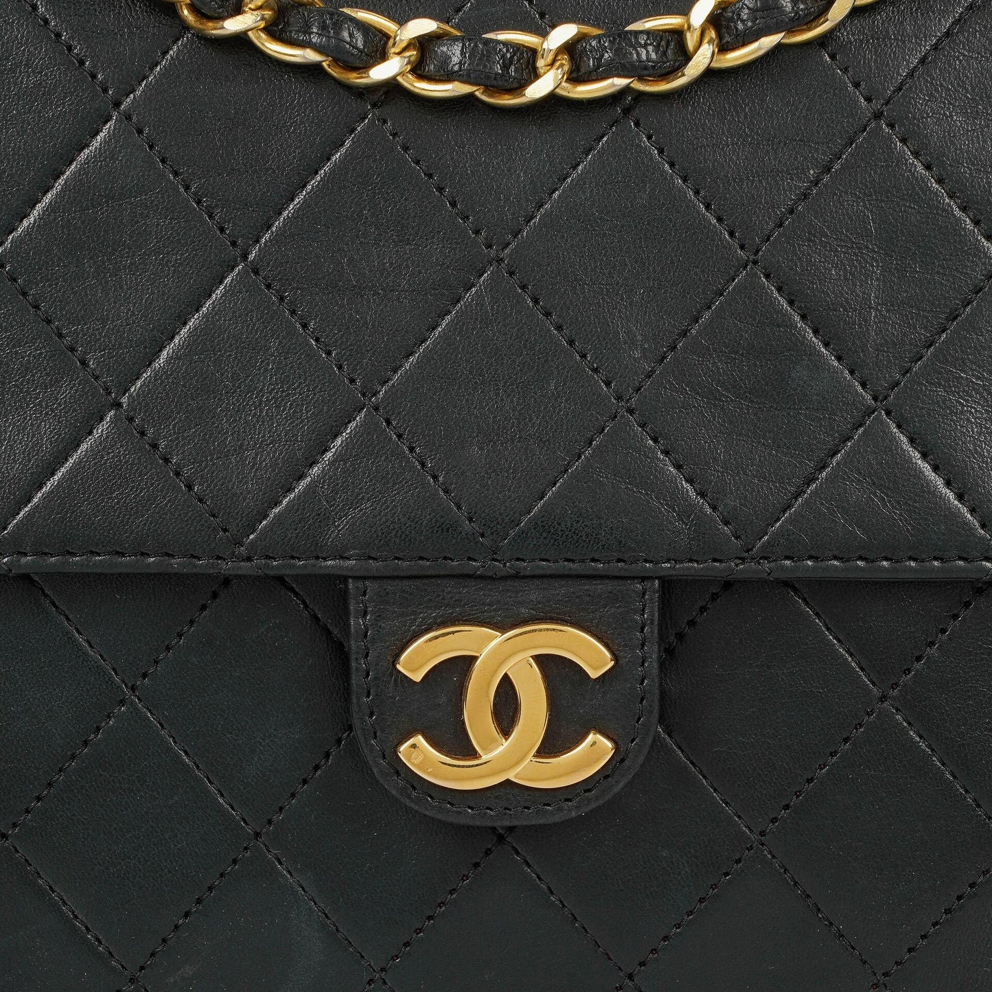 Chanel Small Classic Single Flap Tasche aus schwarzem gestepptem Lammleder mit 24K vergoldeten Beschlägen