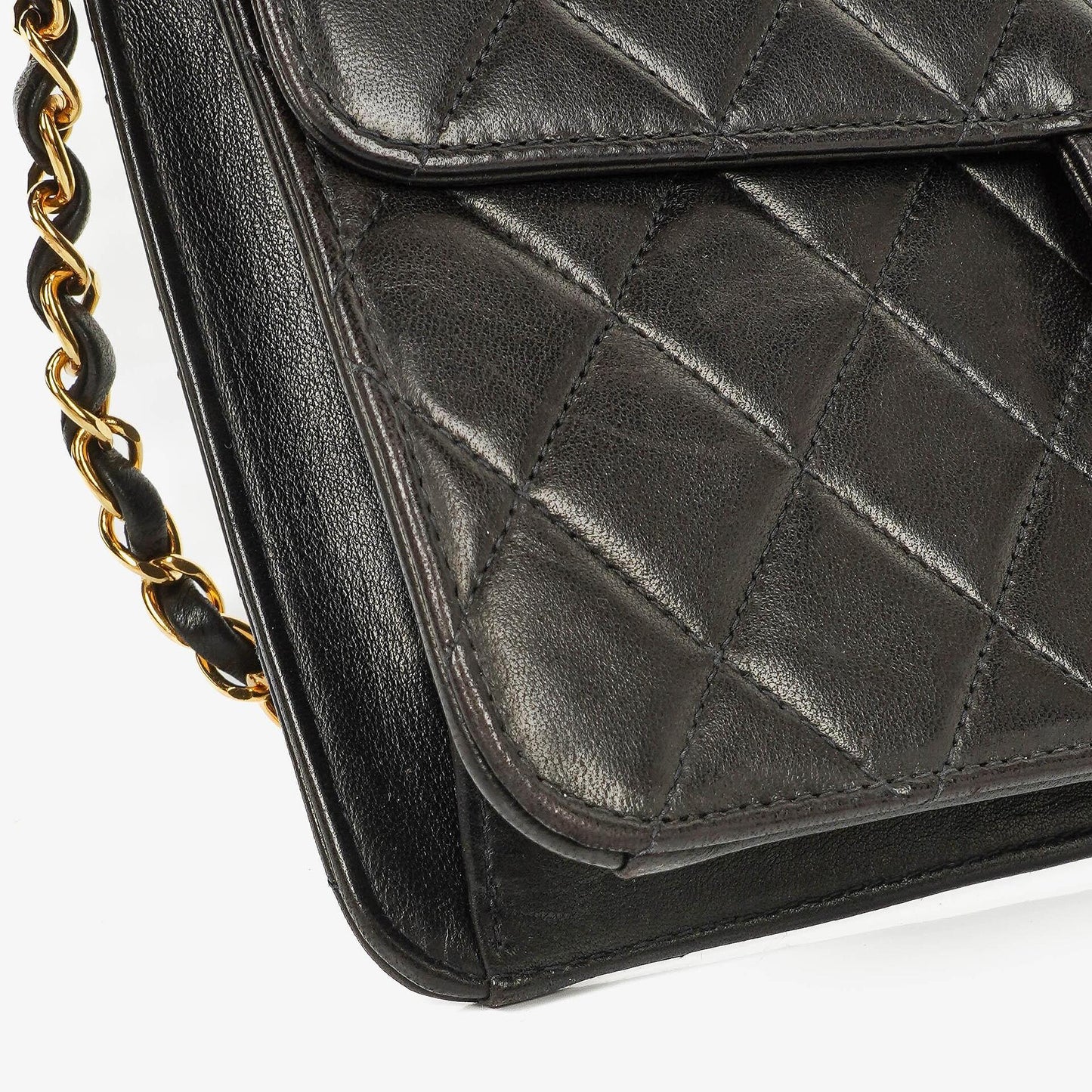 Chanel Kleine Classic Single Flap Tasche Schwarzes Gestepptes Lammleder mit 24K Gold-beschichteten Beschlägen