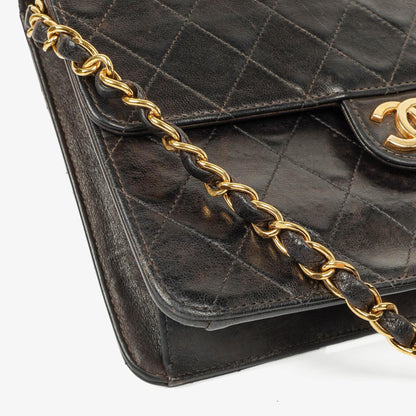 Chanel Kleine Classic Single Flap Tasche aus schwarzem gestepptem Lammleder mit 24K vergoldeter Hardware