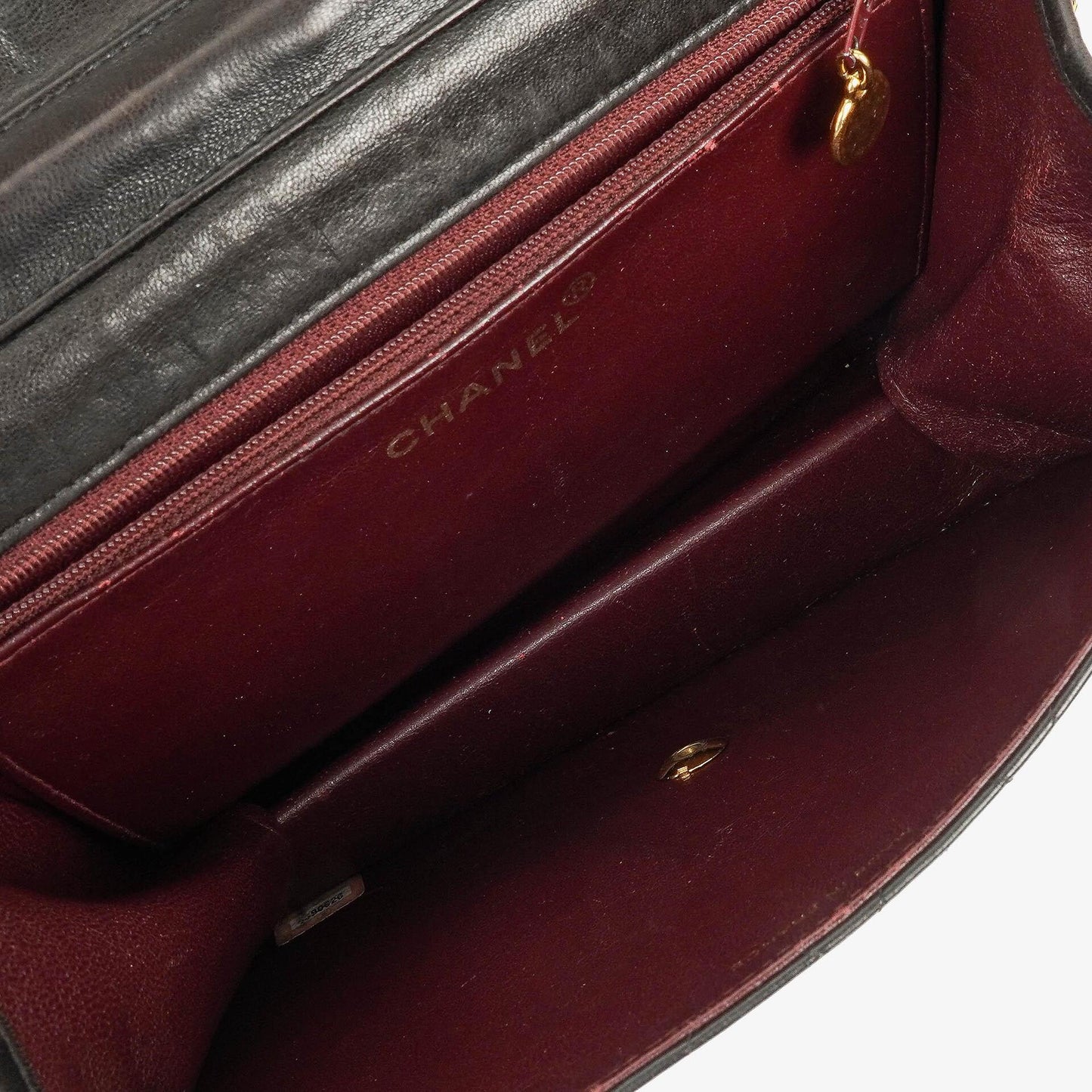 Chanel Kleine Classic Single Flap Tasche aus schwarzem gestepptem Lammleder mit 24K vergoldeter Hardware