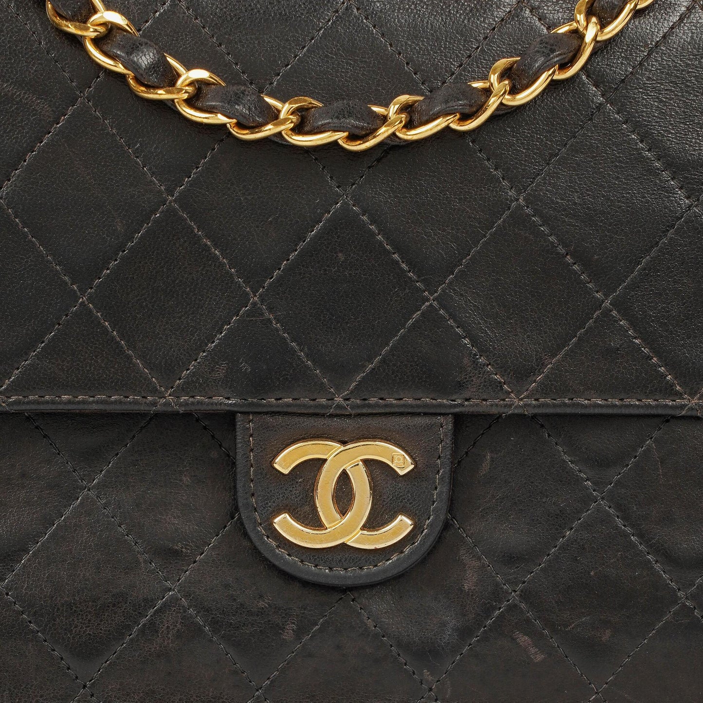 Chanel Kleine Classic Single Flap Tasche aus schwarzem gestepptem Lammleder mit 24K vergoldeter Hardware