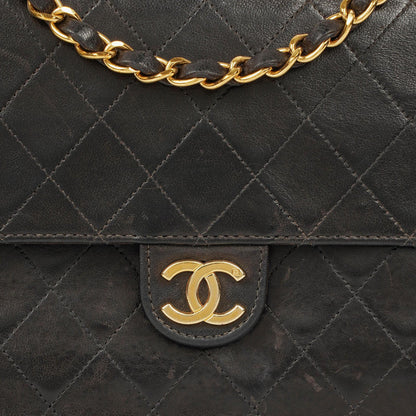 Chanel Kleine Classic Single Flap Tasche aus schwarzem gestepptem Lammleder mit 24K vergoldeter Hardware