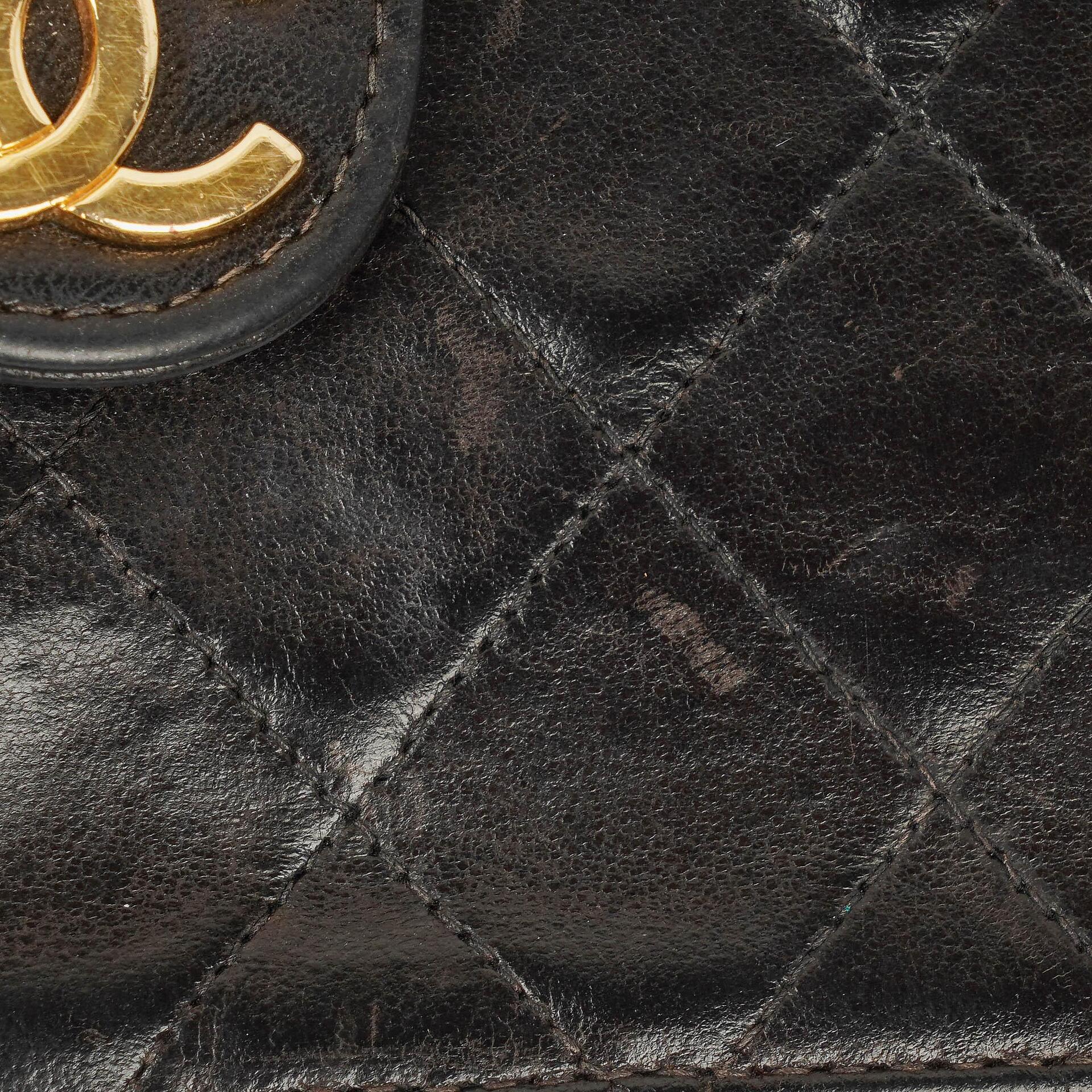 Chanel Kleine Classic Single Flap Tasche aus schwarzem gestepptem Lammleder mit 24K vergoldeter Hardware