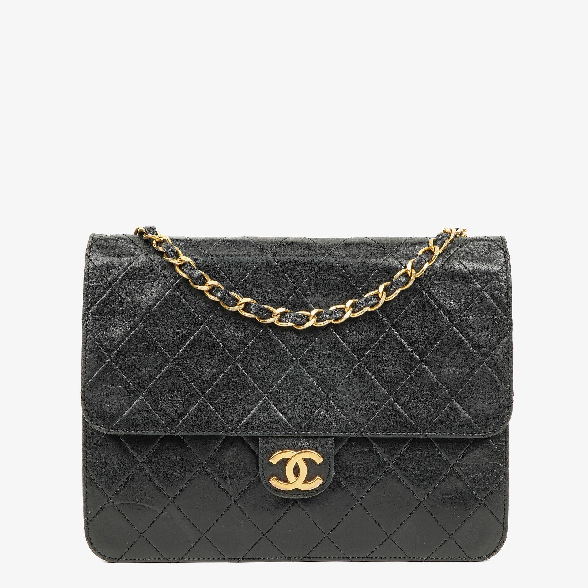 Chanel Kleine Classic Single Flap Tasche aus marineblauem gestepptem Lammleder mit 24K vergoldeter Hardware