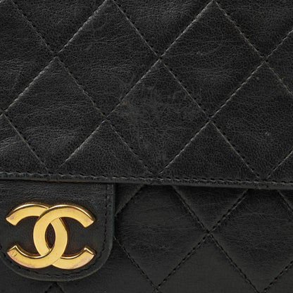 Chanel Kleine Classic Single Flap Tasche aus marineblauem gestepptem Lammleder mit 24K vergoldeter Hardware
